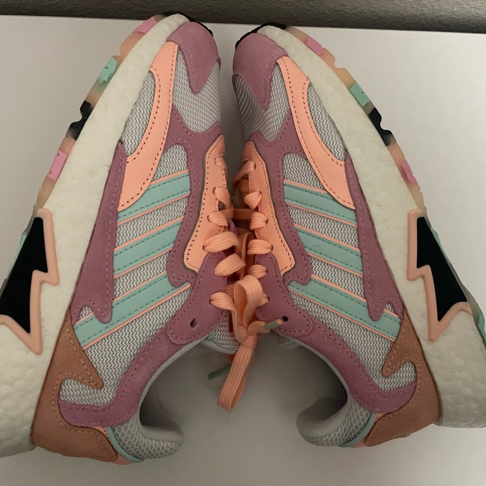 Women’s Adidas Tresc Run J- pink, peach, mint and white- NWT